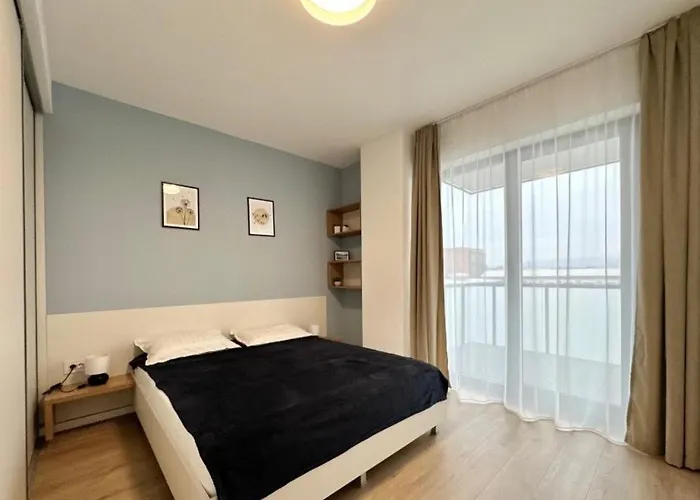 Stylish 2-room Near Train Station * Cluj-Napoca